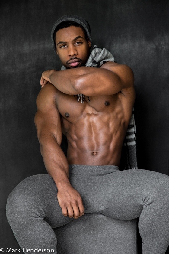 actionfigurebody:  DeAngelo Jackson aka ActionFigureBod  Rise and grind baby 😘Arm