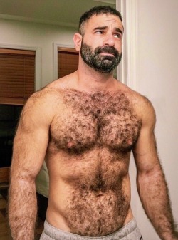 stratisxx:  Mediterranean men are Hot 