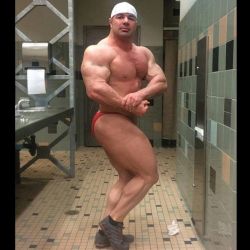 Needsize:  Dusty Hanshaw - Flexing In The Can Again. Awesome