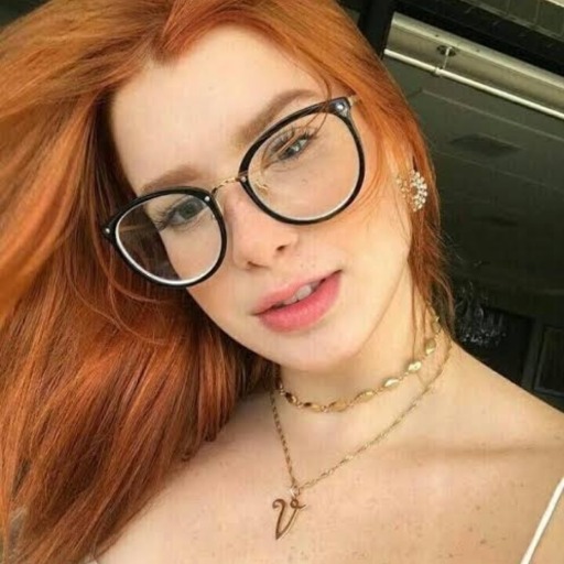 redheads-glasses:Ruivas de Óculos/Redhead’s