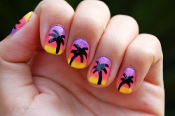 nailpornography:  submitted by littleroshi