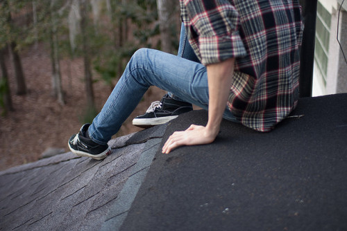 jamespbrady:  Unnecessary risks by Colin H. on Flickr. 