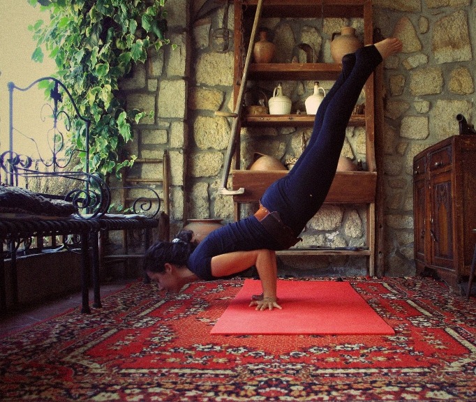 cosmofilius:  spent the afternoon practicing a few asanas and deepening the bond