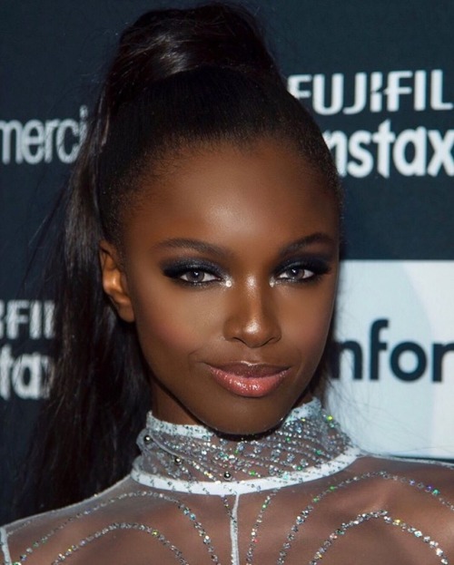 SHIMMERING BEAUTY!!!-Supermodel Leomie Anderson 1966mag.com