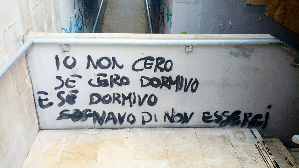 uncasinoinnamorato:  nessunosiaccorgedelmiodolore:  Sta frase dio santo   Io non