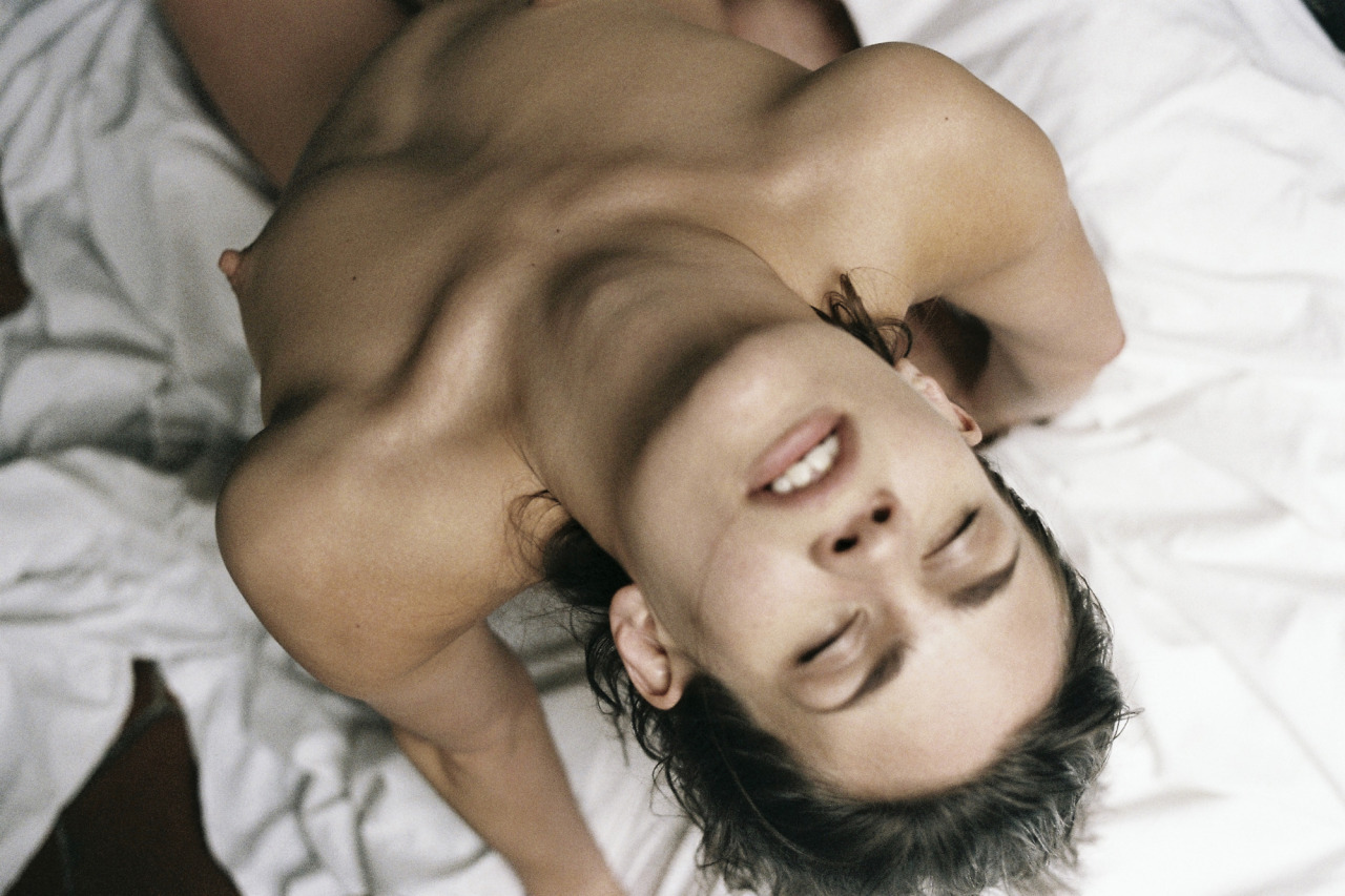 markrabadan:Annika for Purple.fr