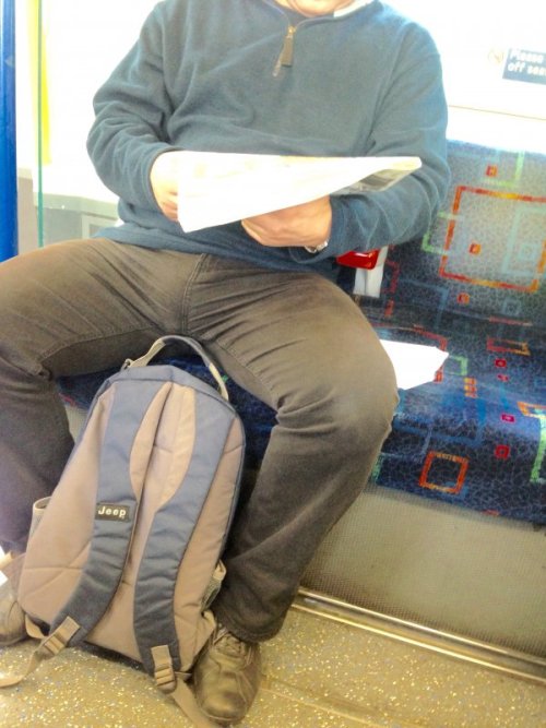 wrinkleshop: cockandonlycock:It’s like he’s having tits between his legs.oh A pineaple
