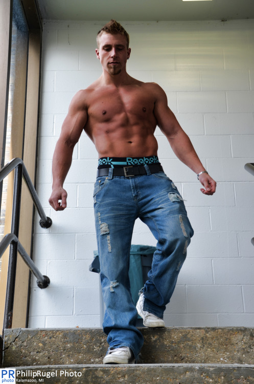 philiprugelphoto:  Model: Jesse DeLaverne, personal trainer | PhilipRugel Photo 