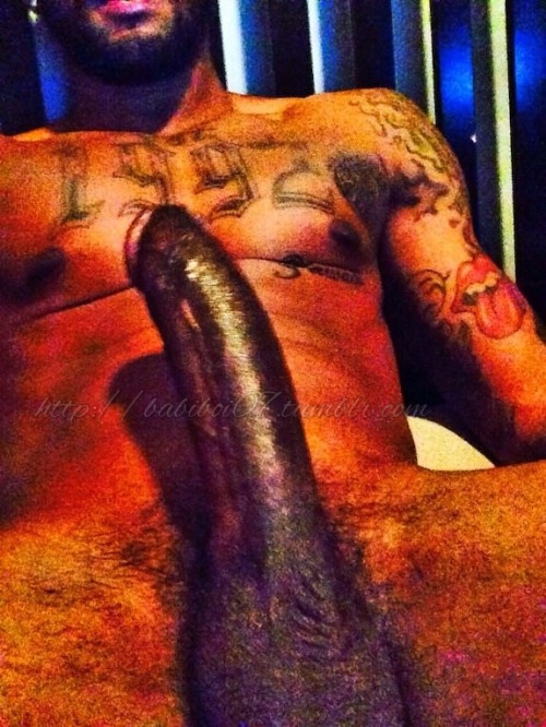 Porn photo black-dicks-r-us:  FIND GAY BLACK GUYS IN