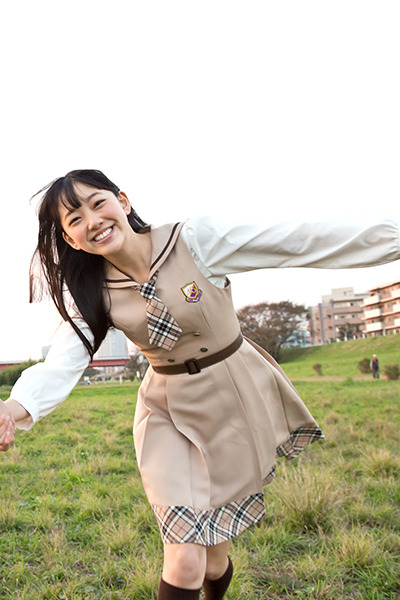 akibeya:  (ナタリー - [Power Push] 乃木坂46「バレッタ」特集 - 生駒・堀センター対談から) 生駒里奈　堀未央奈