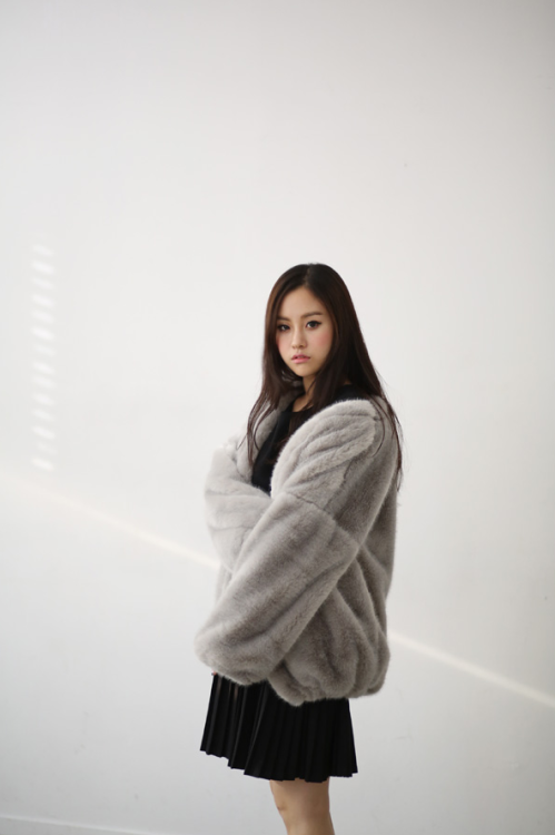korean-dreams-girls:  Baek Su Min - January 20, 2015 1st Set