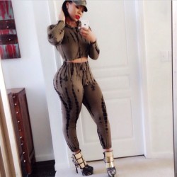 Bombshellbootys:deelishis