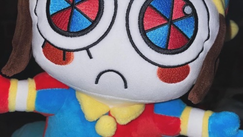 Pomni Plush Pictures 