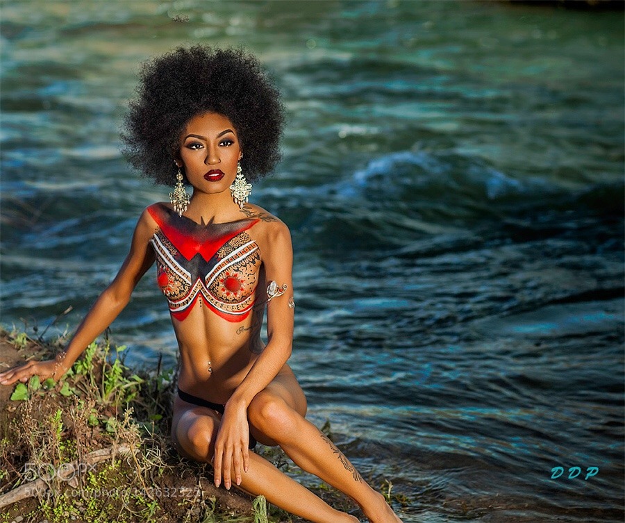 "Sensual Queens" Erotic Women Of Color