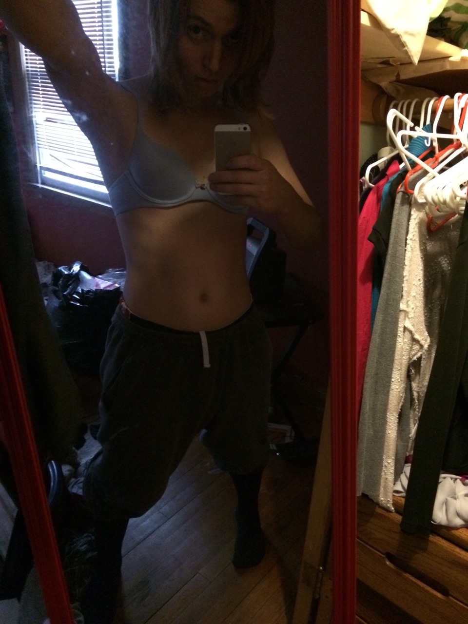 korradelrio:  Selfie barfing at the moment. What else is there to do when there are
