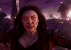 mcu:“[Wanda] is a very powerful character, and [Thanos] has to, in a way, cheat and sacrifice his own armies just to escape her. Wanda’s powers have a lot to do with her internal life. And there’s a growth to the powers and on the growth of her