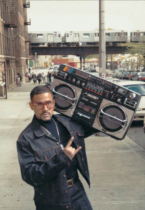 twixnmix:1980s New York City Street Style by Jamel Shabazz