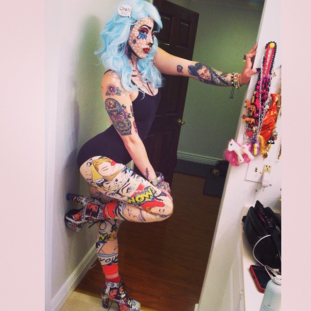 lindseyjenningss:  #lindseyjenningz #hi #meloveshalloween 🎃👻 