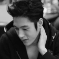 primadonna4infinite:  (づ｡◕‿‿◕｡)づ myungsoo 