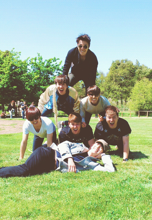 iamlatinaandilovekpop:  Super Junior Around The World★ Love you guys so much…                                        … FOrever and always♥ -AC 