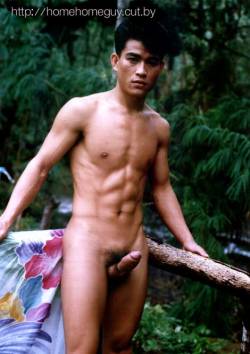 hot4asianmale:  See more at: Hot4AsianMale.tumblr.com