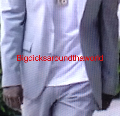 bigdicksaroundthaworld: John Washington aka Denzel Washington son… Massive bulge.. He fine plus he p