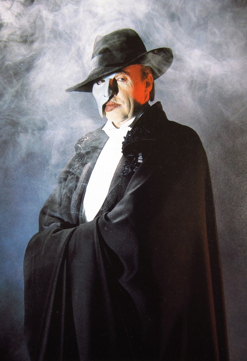 operafantomet: Michael Crawford as the Phantom (West End photos)The MOTN ones are with Rebecca Caine