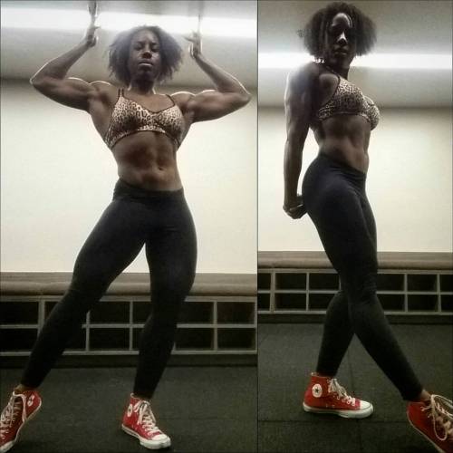 foxieroxie007:  Late night randomness. 9 weeks 5 days out. Focused on crushing my last appearance. You know, this year has been an interesting year for me. I decided to play this game smarter. After my last show, I decided to sit out the rest of the year