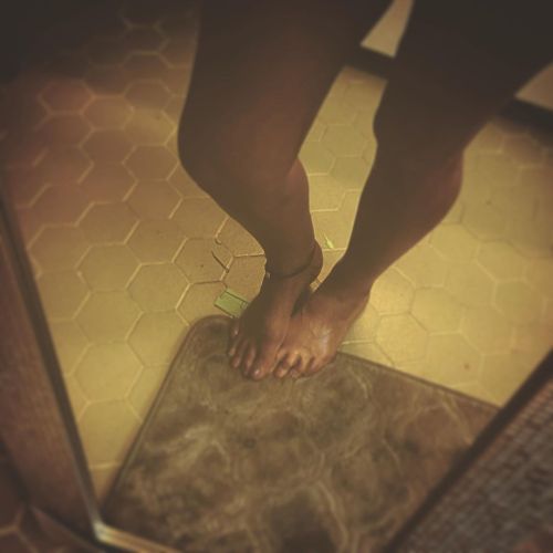 daisyraelynn:⁣.⁣.⁣.⁣.⁣.⁣#feetworship #feetpictures #feetworshipping #feetlovers #footfetishclub #fee