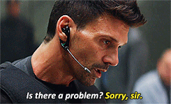 everybodyilovedies:  novacorps:  silvertons:  You picked the wrong side, agent.Depends