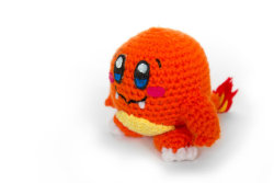 retrogamingblog:  Crochet Charmander Kirby
