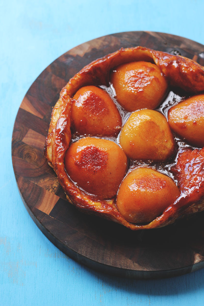 foodffs:  Pear Tarte Tatin with Pistachios and Vanilla  Really nice recipes. Every