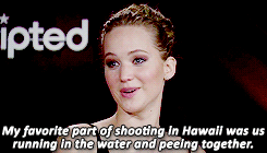 kris-stewart:  BEST MOMENTS OF JENNIFER LAWRENCE IN 2013 PART ONE 