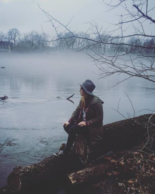 On the foggy river of Christmas courtesy of @regalbeard and El Niño #riverfolk #christmas2015