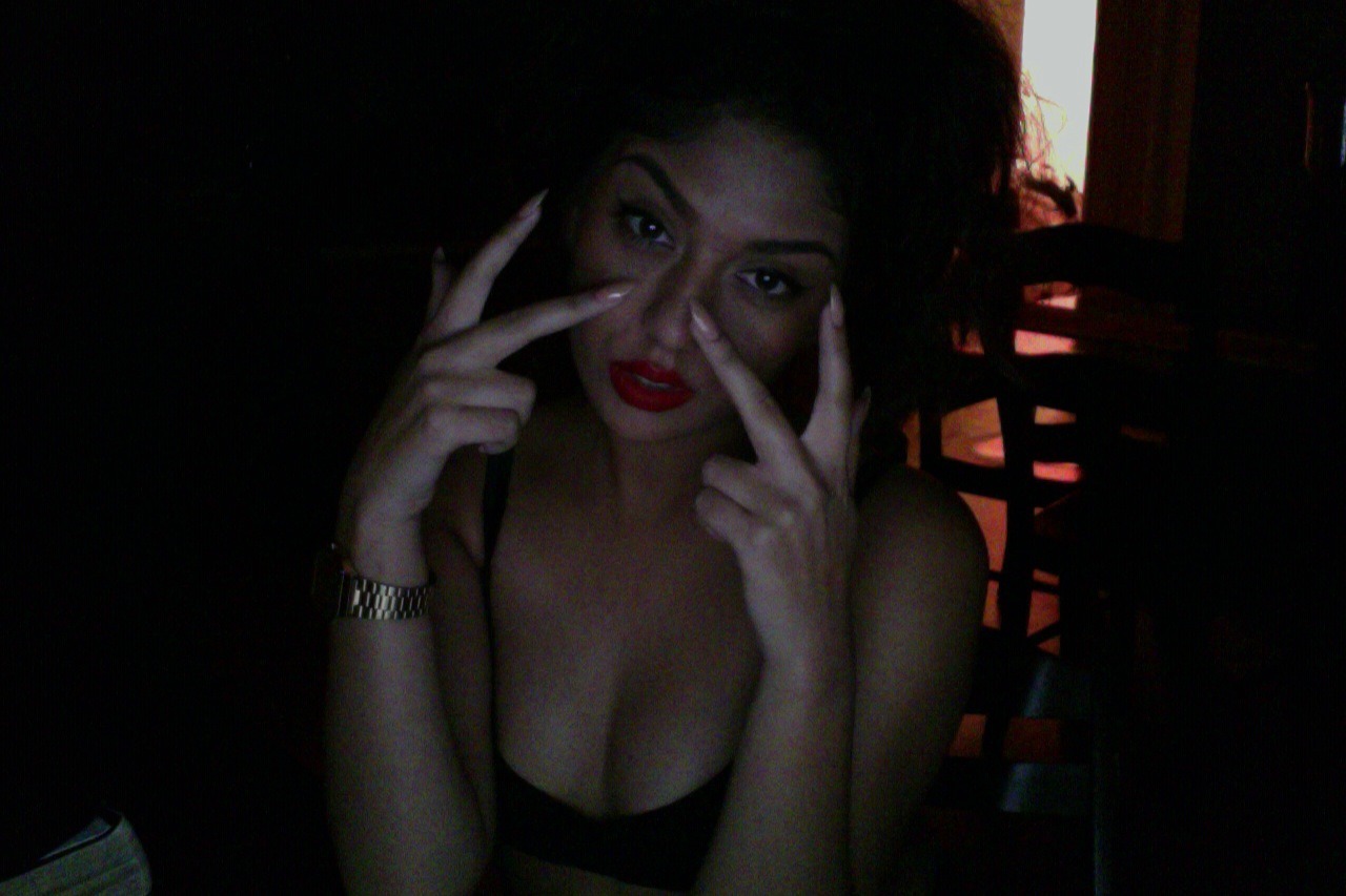 young-prophet:  senorhoudini:  red lips ♥  sex 