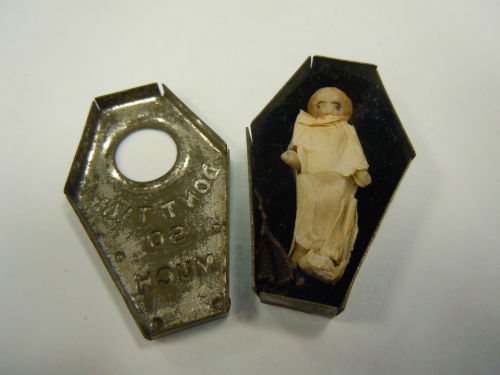 hazedolly: This is a curious one: an antique miniature all-bisque “frozen Charlotte” dol