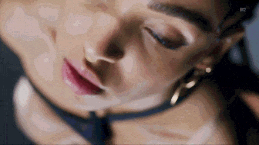 3rdeyechakra:  FKA Twigs- Pendulum  