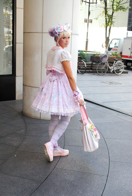 lunie-chan:Lolita =)