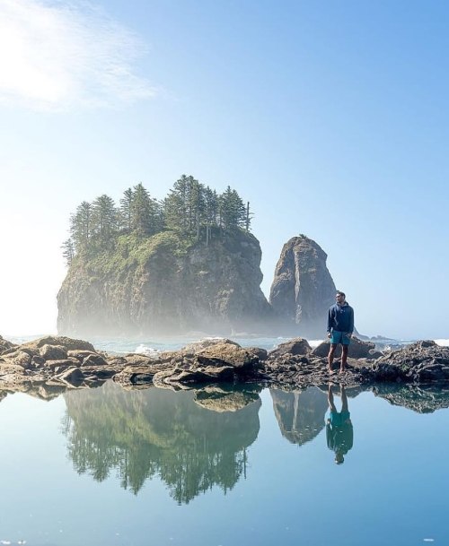 visitportangeles:  Did you know that #secondbeach and the other #LaPush beaches are open again?! Now you do! Plan your trip TODAY!!   📸 by @safestcircle 🙌  #OlympicNationalPark #VisitPortAngeles https://instagr.am/p/CRoxjM6LsXC/
