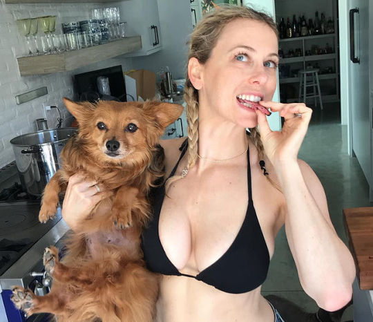 Iliza Shlesinger Naked And Erotic From Instagram adult photos