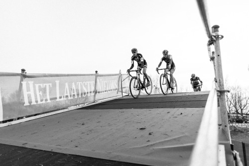 2016 Soudal GP Leuven: The ladies race, on a tough, technical course.