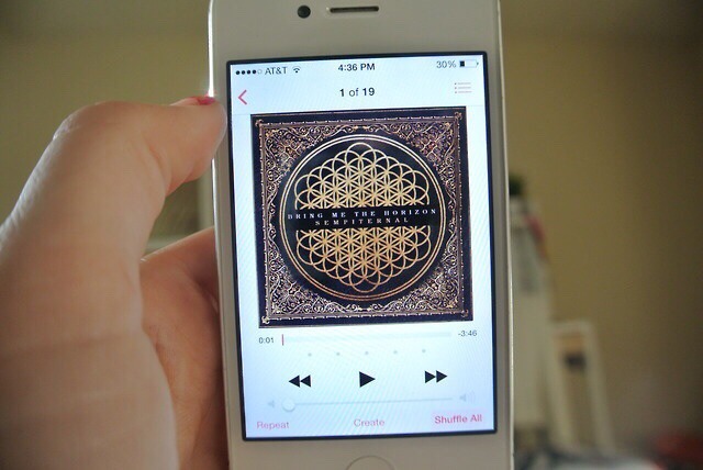 smallc4ke:  bring me the horizon is one of my favorite bands (pls ignore my awkward