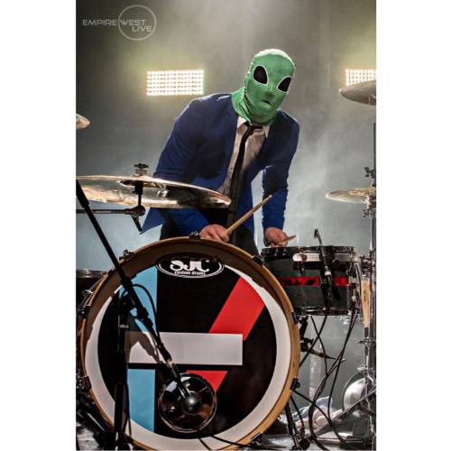 Posting this again cause Josh Dun! that’s all. #twentyonepilots #joshdun #sjcdrums #sjcfamily 