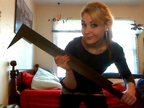 As many of you know, I recently purchased an Uruk-Hai scimitar.