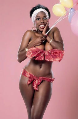 Ebony Ayes 1  http://www.70sto90s.tumblr.com