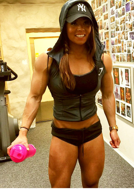 scitechfitness:  lifeistoughyaknow:  ​​​sophie averbrink too  Yes.