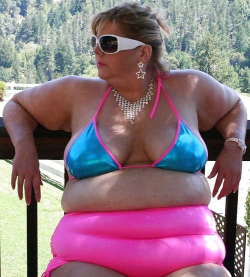 pinkbbw:  pink
