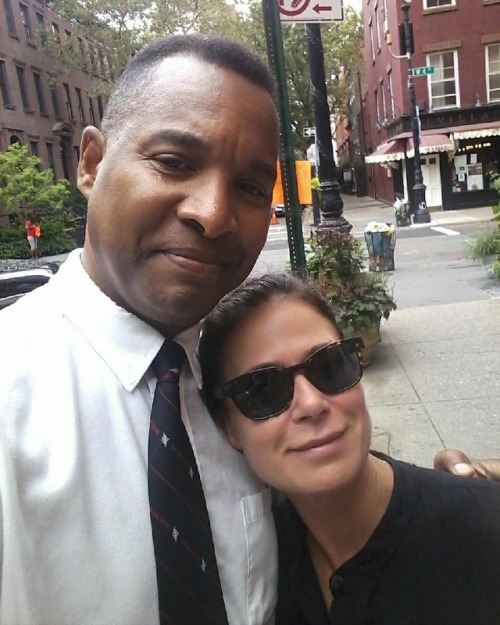 #MauraTierney with a fan in NYC yesterday Credit to owner#TheAffair #HelenSolloway #NewYork #maura