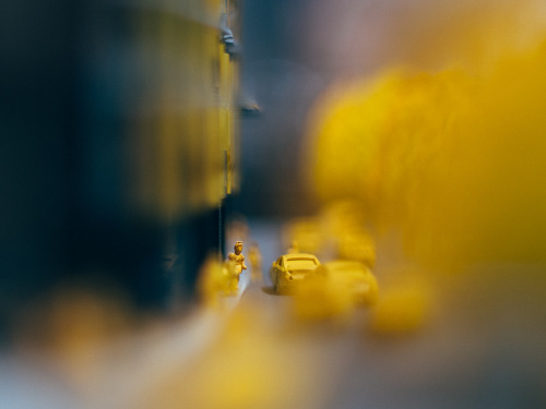 “Get in, quickly !” by Dave Masotti All Rights Reserved Milan, 2014 Tumbr : davem