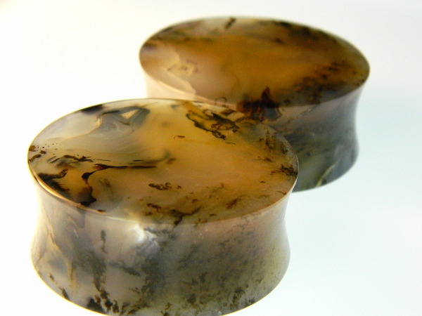 A little teaser of these 1-¾" (44mm) Madagascar Dendritic Agate plugs. These are so wonderful! A mix of translucent agate with layers of banding, dendritic inclusions, sagenite and matching druzy pockets on the faces!!!! So much depth it is...